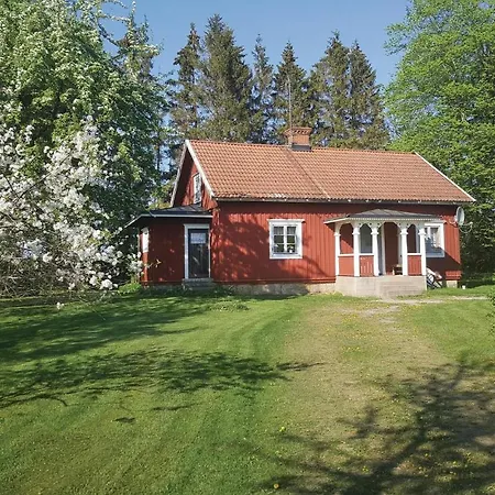 Awesome Home In Falkoeping With Kitchen Broddetorp Exterior photo
